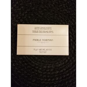 Merle Norman Expert Finish Makeup SPF 25 PORCELAIN .60oz NIB